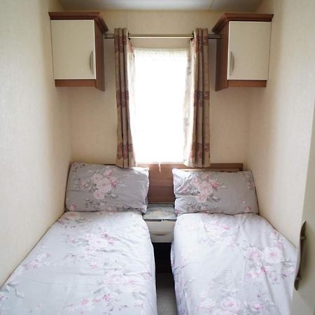 فيلا Manor Park Hunstanton Pets Go Free Linen Included المظهر الخارجي الصورة