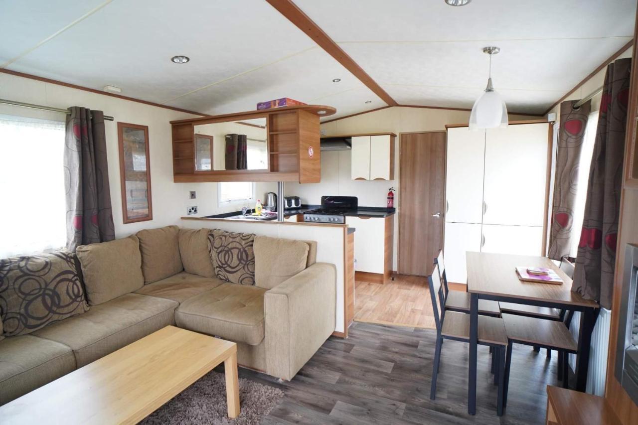 فيلا Manor Park Hunstanton Pets Go Free Linen Included المظهر الخارجي الصورة