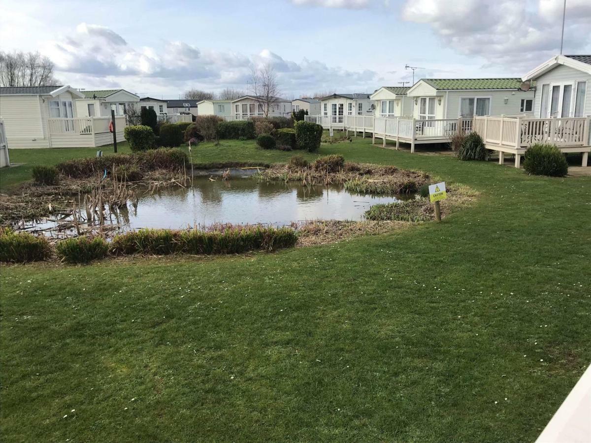 فيلا Manor Park Hunstanton Pets Go Free Linen Included المظهر الخارجي الصورة